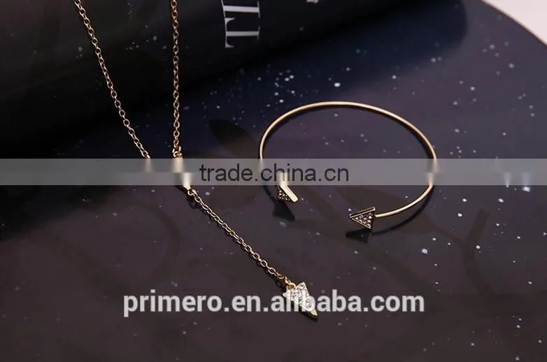 2016 Fashion Long Triangle Gold Plated Crystal Necklace / Earrings / Bracelet Bridal Accessories Jewelry Sets