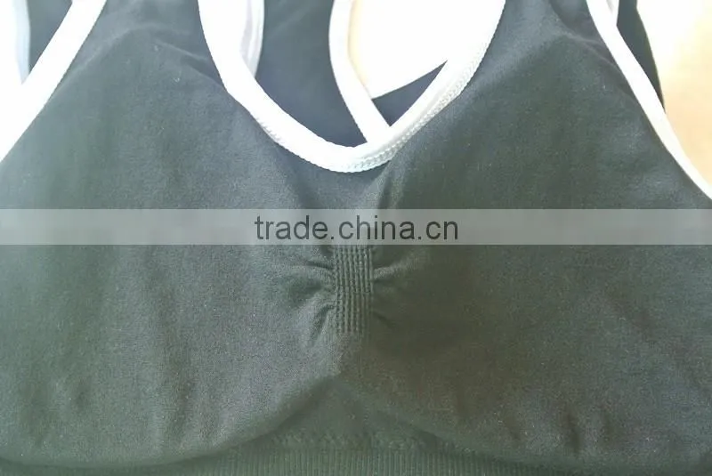 Shantou Factory Cheap Price Black Running Women Seamless Ladies Sports Bra