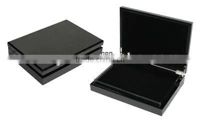 Custom high quality wooden Arabic dates box