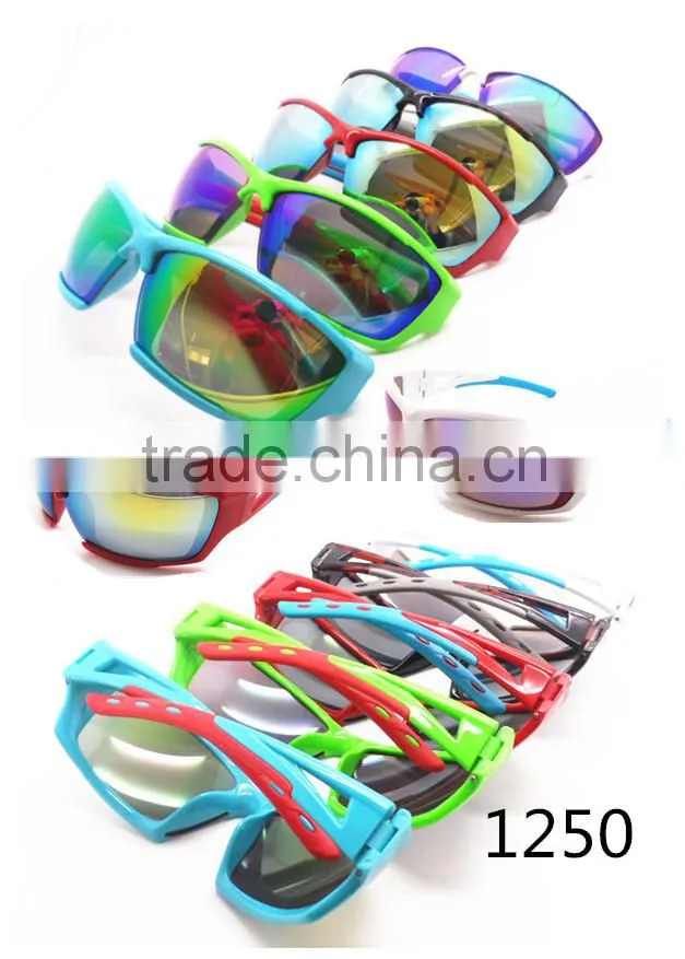Colorful Custom Plastic Sports Sunglass/Protective Sports Eyewear For Riding