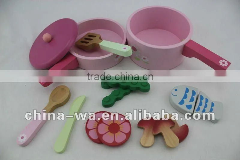 Wood ELC children's pan set toy(pan,saucepan,food,fork,etc)