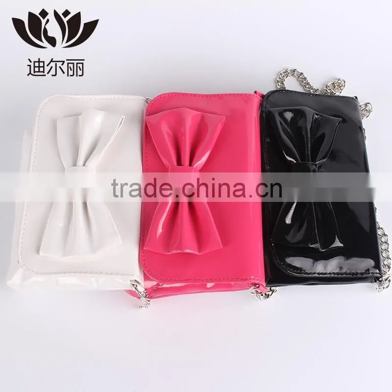 Hot selling crossbody pu bag with 3d flowers on flap