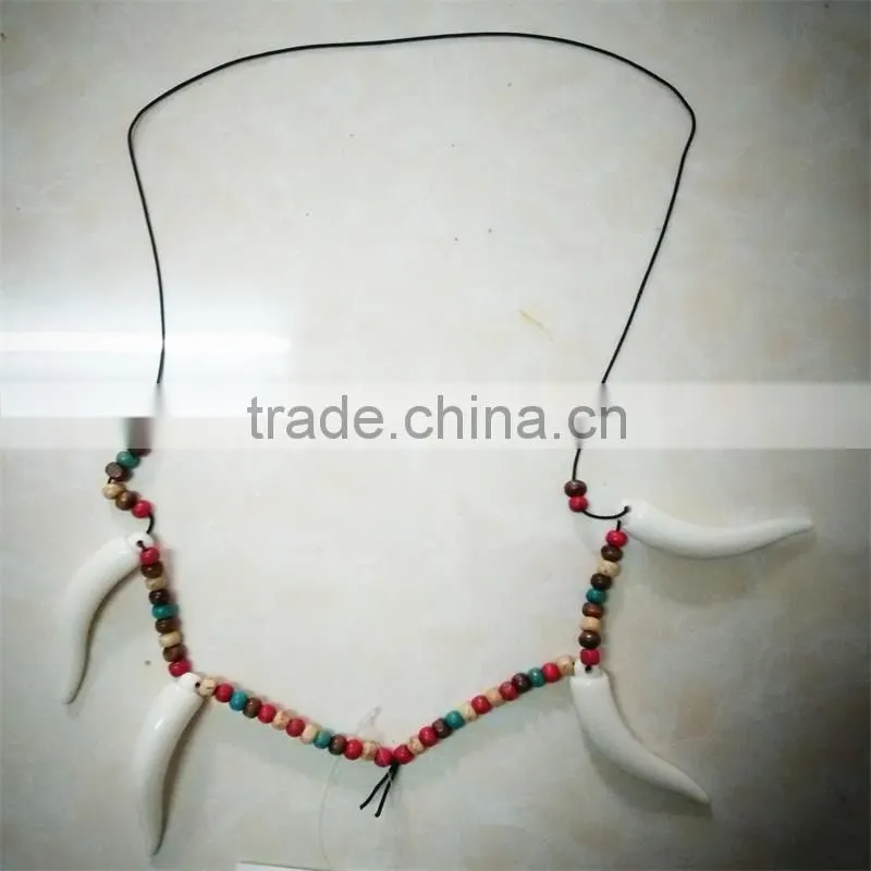 Exquisite design dress party blue-red beaded with ivory necklace