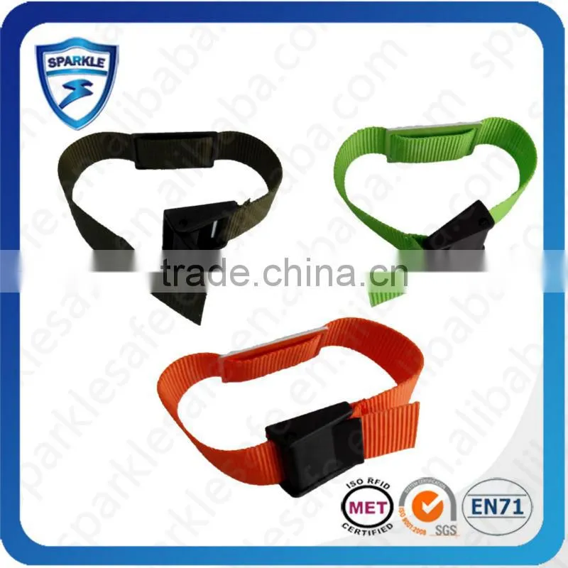 high quality passive 125KHz Nylon RFID Wristband