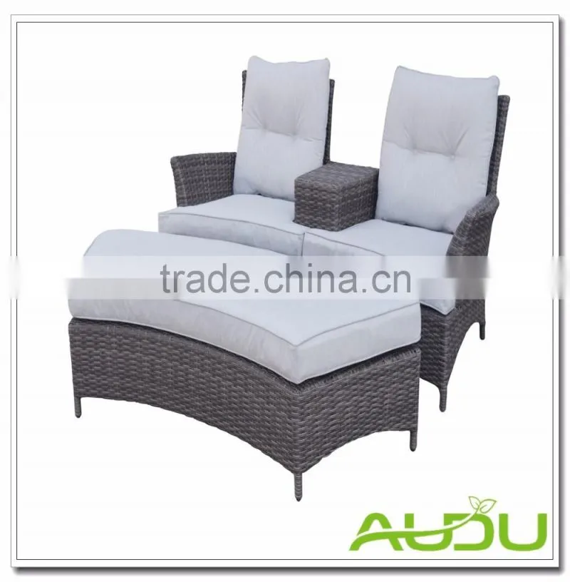 Couple Lovest Double Man half round Wicker rattan lounger