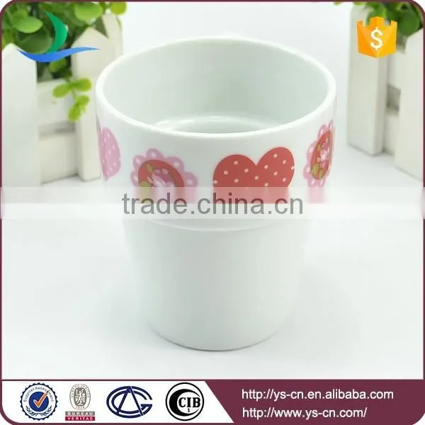 Wholesale ceramic tea mug with heart decal