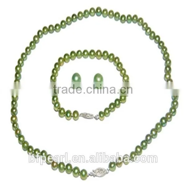 AA 6-7mm Light Green Round Freshwater Pearl Jewelry Set