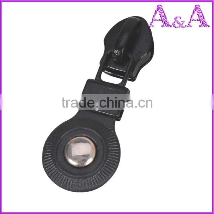 #8 black nylon slider A/L