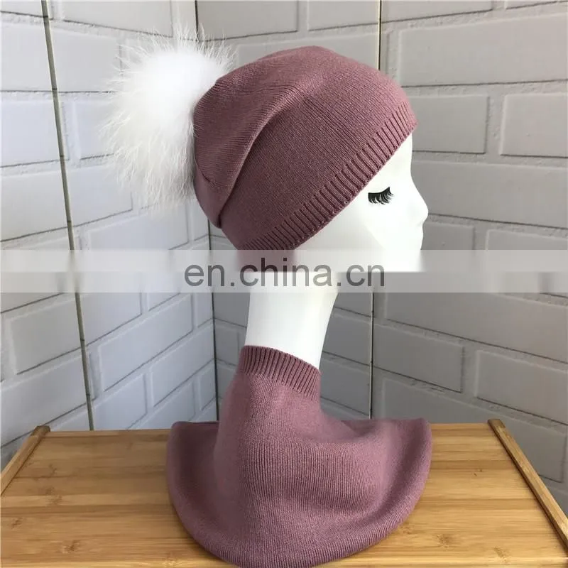 Women Cashmere Knitted Collar Raccoon Fur Pompom Hat Wholesale Hat and Scarf Sets