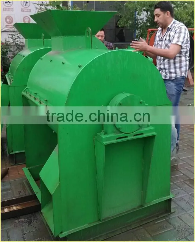 Easy operation Crusher for fertilizer making/Chicken manure crushing machine/Fowl manure crusher