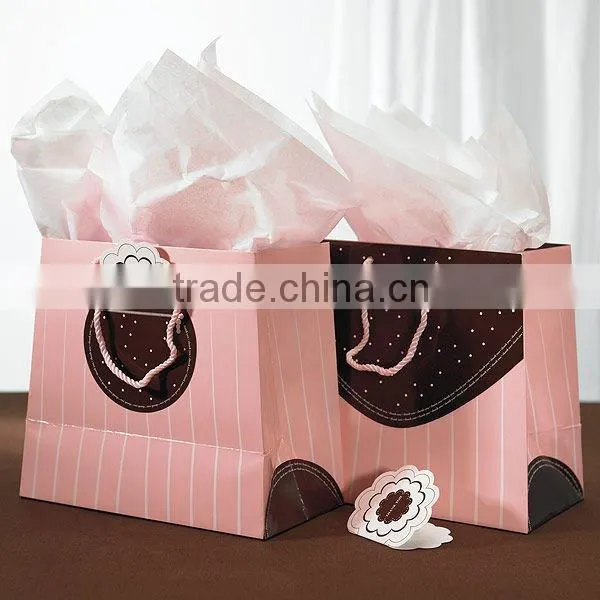 2011 cute paper gift bag
