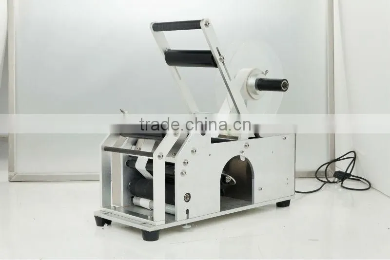 MT-50 manual bottle label sticking machine