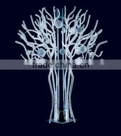 Iron Frame Solar Powered Christmas Tree