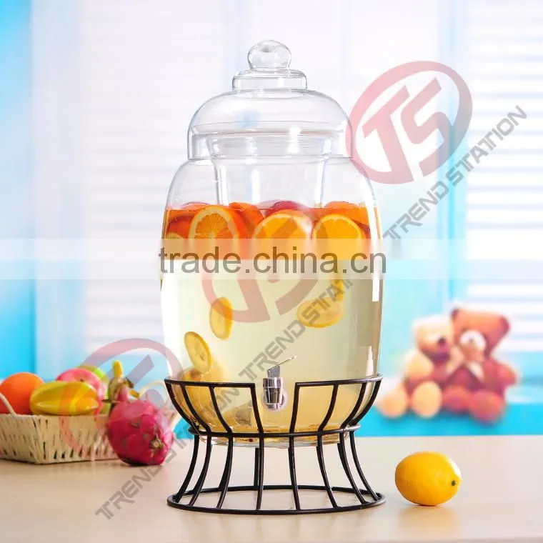 Commercial water dispenser