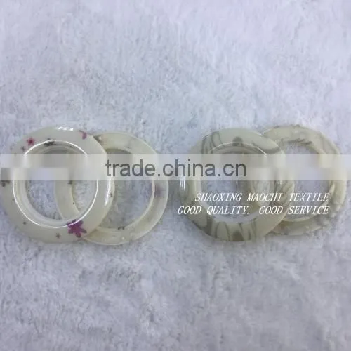 wholesale plastic eyelets rings with small plastic inside fashion rings for curtains