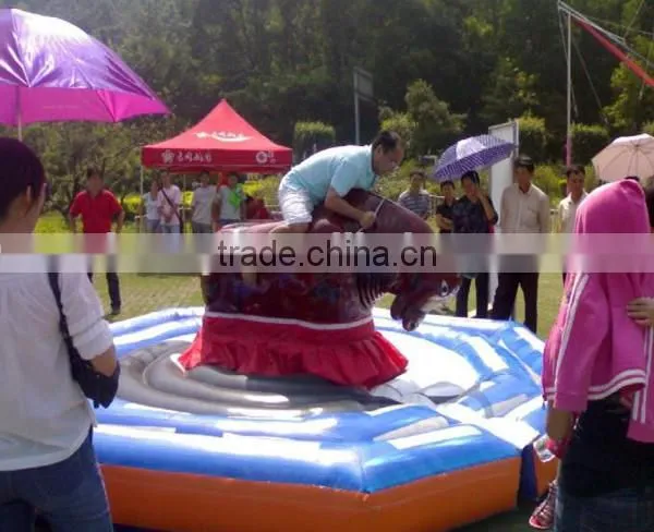 Thrilling Inflatable bungee bull riding machine