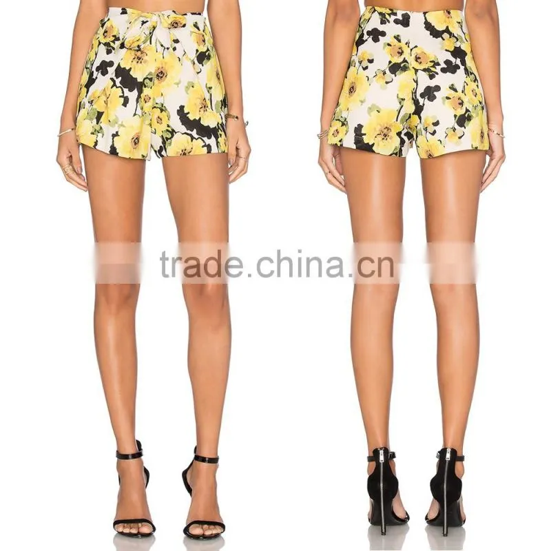 Oem custom casual fashion woman fashion print mini casual woman short
