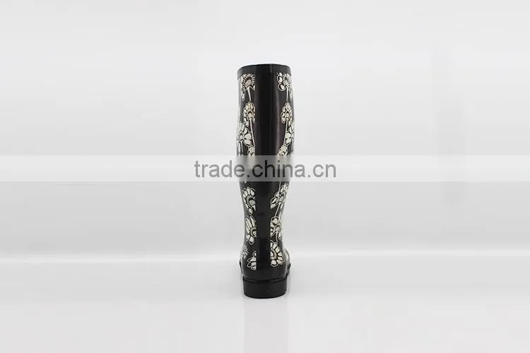 New Products Low price Colorful lostland rain boots