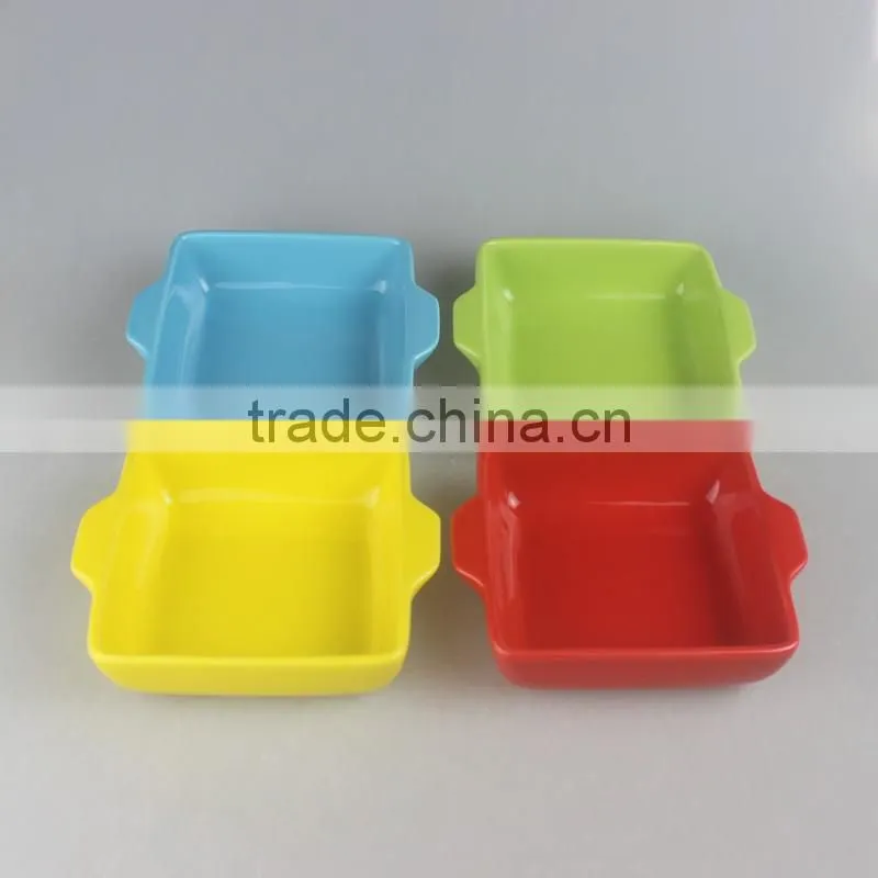 Ceramic square bakeware with color glaze
