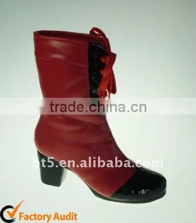 9 inch Ceramic vase fashion girls boots