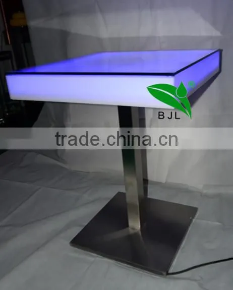 RGB 16 colors changePolyethylene bar and lounge furniture