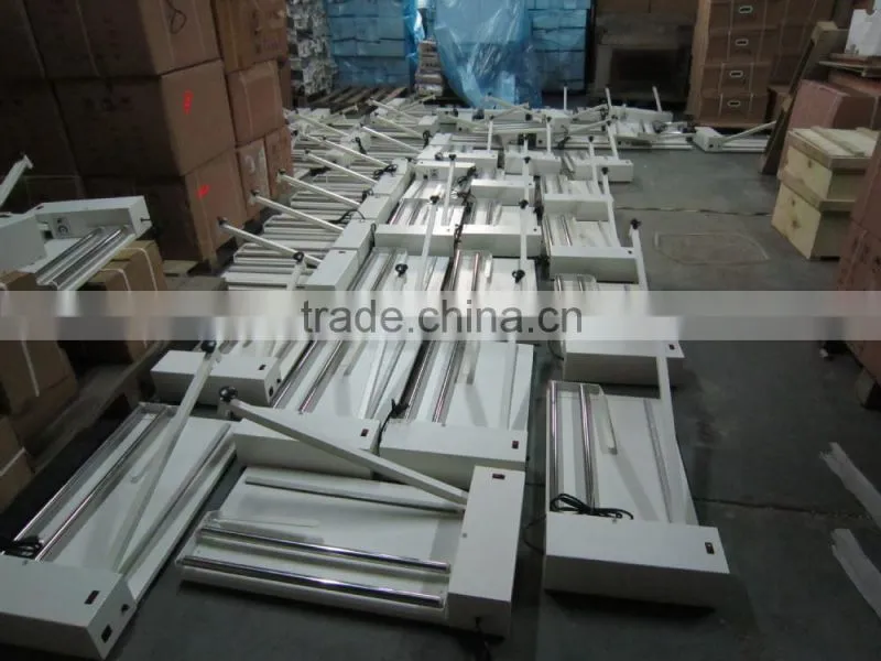 300mm Semi-auto plastic bag sealing machine with CE