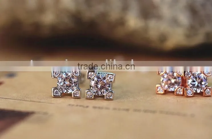 JINSE Eiffel Tower Shaped Stud Earrings