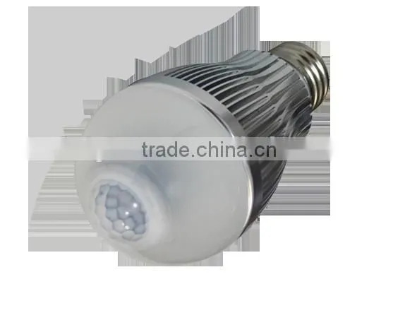Led Bulb 360 Degree, AC220V/110V 5W 6W white and warm white led sensor bulb light, Motion Sensor Led Bulb