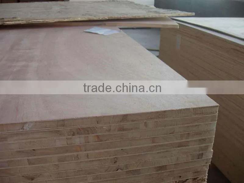 lower price waterproof 1220x2440mm blockboard with poplar core