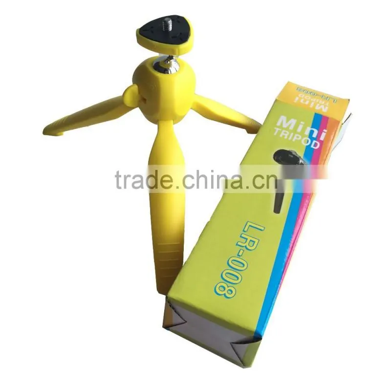 Flexible High Quality Plastic Video Mini Tripod With Video Camera