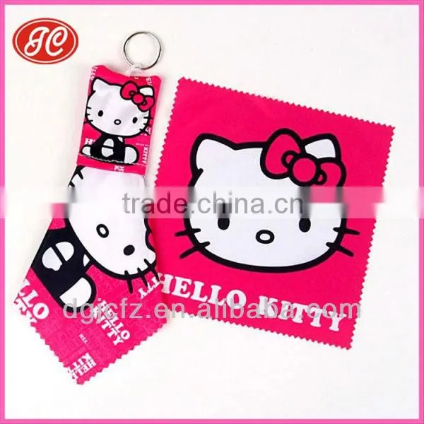 Microfiber cleaning keychain for eyeglasses
