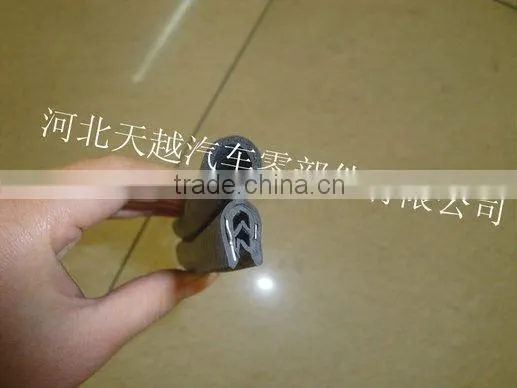 extruded windscreen rubber