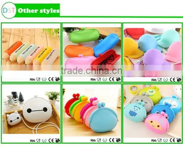 Hot Sale Banana shape silicone pencil bag waterproof coin purse