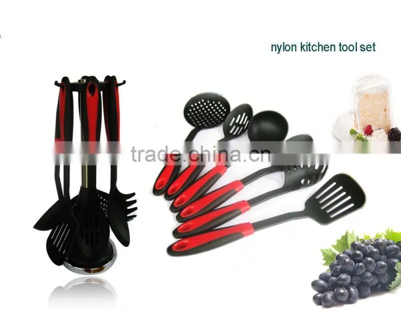 Elevated Nylon Kitchen Utensil Set