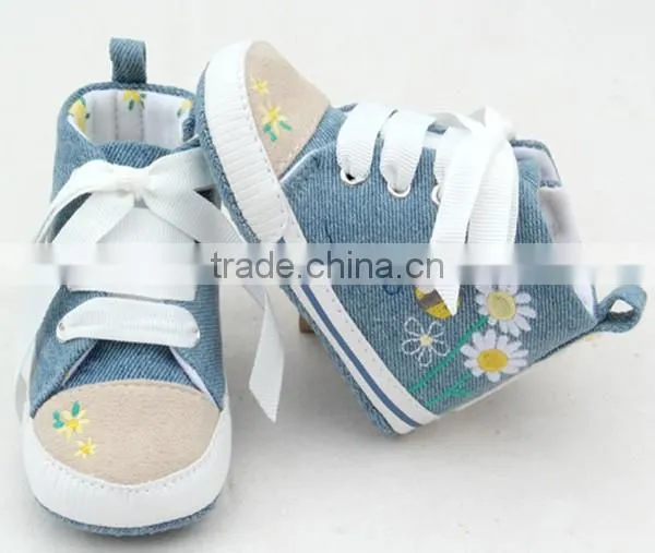 Top quality anti-skid infant boy canvas cotton soft toddler shoes pre-walker sport shoes