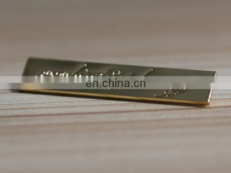 hot selling hardware decorations gold metal labels for clothing and handbag
