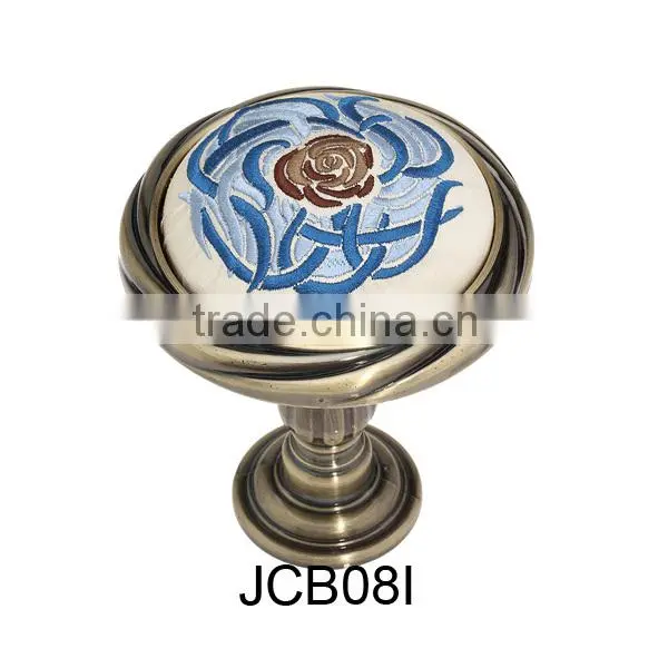 JCB08 plastic wall hanger hook curtain tassels