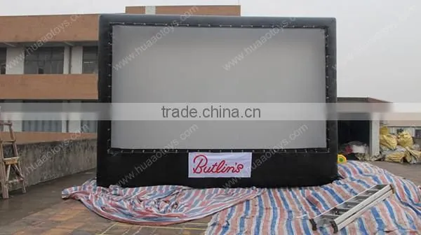 Commercial inflatable projection screen
