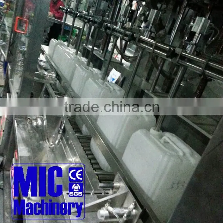 Micmachinery hot selling oil packing machine volumetric filling machine automatic engine oil filling machine