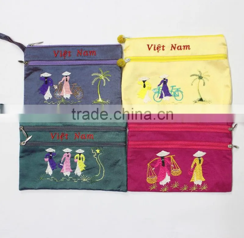 Ribbon embroidery small pouch