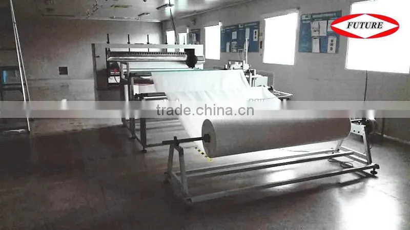 Bus curtain pleating machine