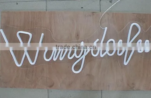 2016 New Design China Small Led Neon Light Signs