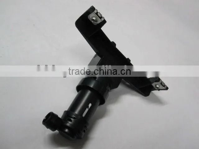 Car Headlamp Washer For TOYOTA CROWN 85208-0N010
