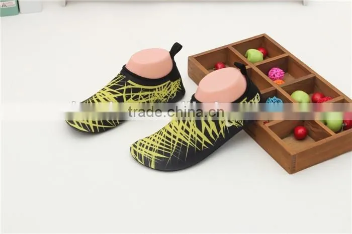 Soft skin shoes / Anti-slip casual shoes / Slip-on leisure shoes