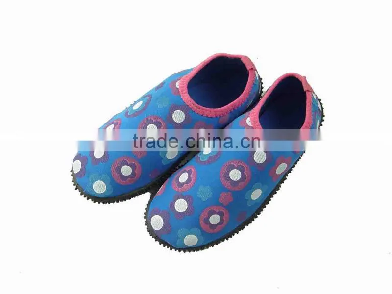 beach aqua shoes