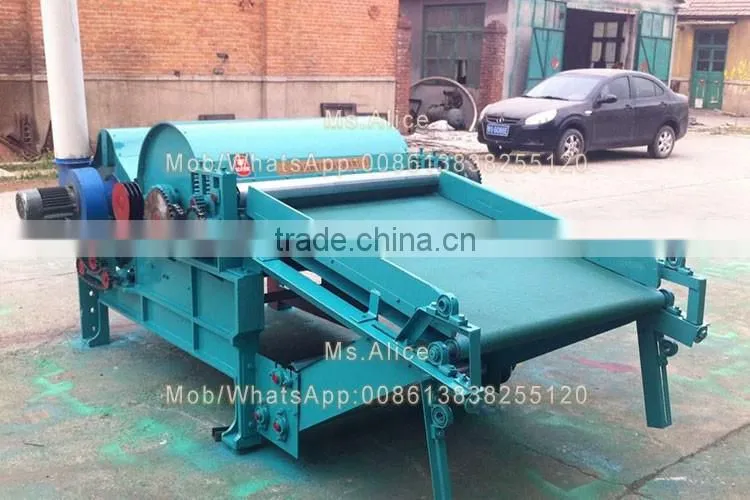 Multi-rollers waste clothing polyester fiber tearing machine