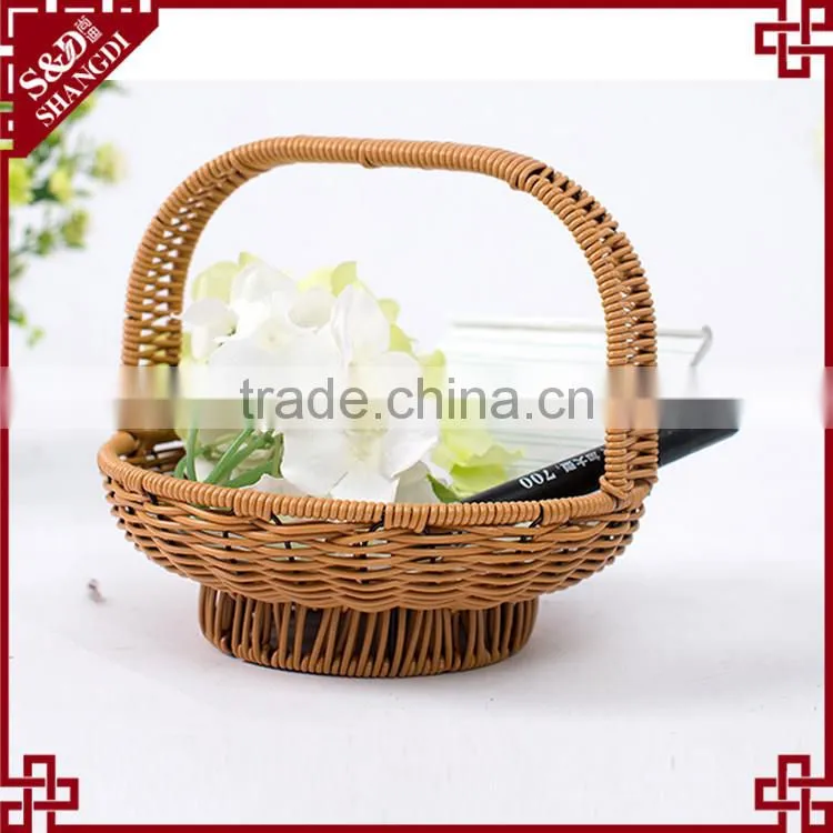 New design gift packing basket flower girl basket wholesale PE wicker handicraft basket