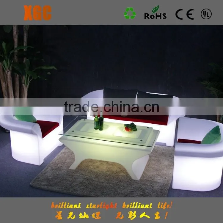2017 Latest Modern Leisure Plastic Sofa and Table for Sale