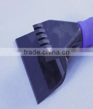 new double breaker plastic heavy duty ice scraper with soft hand grip