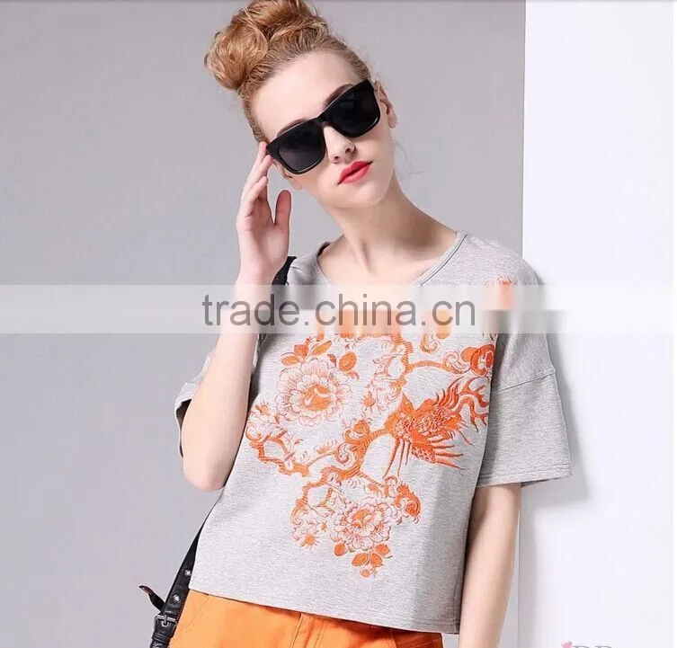 Wholesale fashion embroider women's crop top